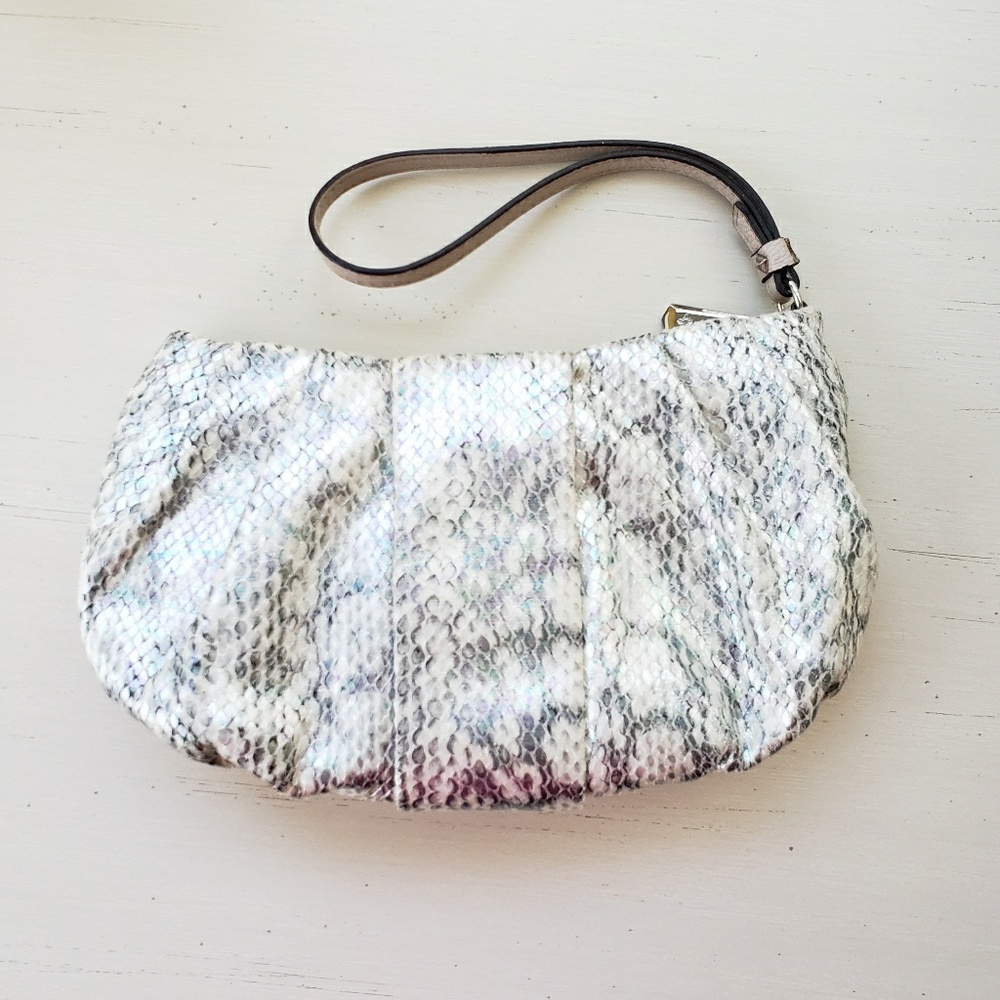 Simply Vera By Vera Wang Wristlet - Picture 2 of 7